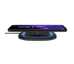 RealPower FreeCharge-10 schwarz-blau / Kabelloses Smartphone-Ladegerät / 10W