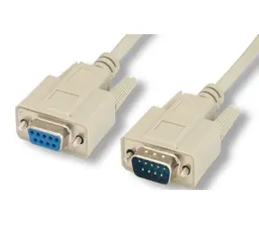 MicroConnect RS-232 serielles Kabel, D-SUB 9-polig (M) - D-SUB 9-polig (F) 30 m beige