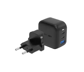 Energea Travelite GAN66 Netzteil schwarz / 66W / 2x USB-C & 1x USB-A