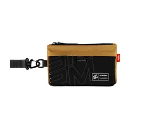 SKINARMA Jäger Clutch, Braun