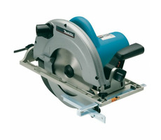 Makita 5903RK / Kreissäge / 2000 W / Blattdurchmesser 235 mm / Schnitttiefe 85 mm / 4.500 U/min