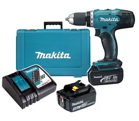 Makita DDF453RFE / Akku-Bohrschrauber / 18 V / Li- ION / 2 x 3 A / 13-mm-Bohrfutter / 1300 U/min / Sonderangebot