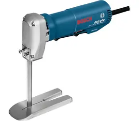 BOSCH GSG 300 Professional / Schaumstoffsäge / 350 W / 3500 Hübe-min / Schnitttiefe: 300 mm