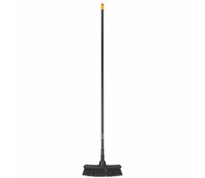 Fiskars M SOLID Universalbesen