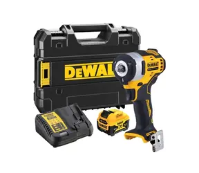 DeWalt DCF903P1 / Akku-Schlagschrauber / 12V / Klemmung: 3/8" / 2800 U/min / 1x 5Ah / Ladegerät / Koffer