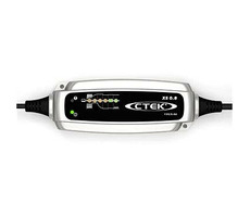Ladegerät CTEK XS 0.8 für Motorräder (12V, 0,8A, 1,2-32Ah/100Ah)