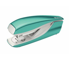 Leitz NeXXt Wow 5502 Tischhefter eisblau / 3 mm / bis zu 30 Blatt / P3 24|6 & P3 26|6 