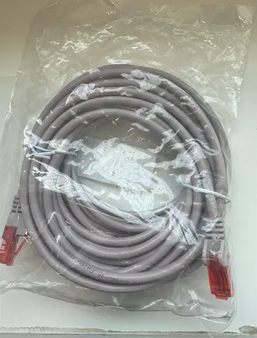 MicroConnect CAT6 U/UTP 3M lavendelfarbenes Patchkabel / RJ-45