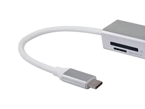 Equip: Silber / USB-C / HDMI-Adapter + 2× USB-A 3.0 + SD-/microSD-Kartenleser / 4K 30 Hz