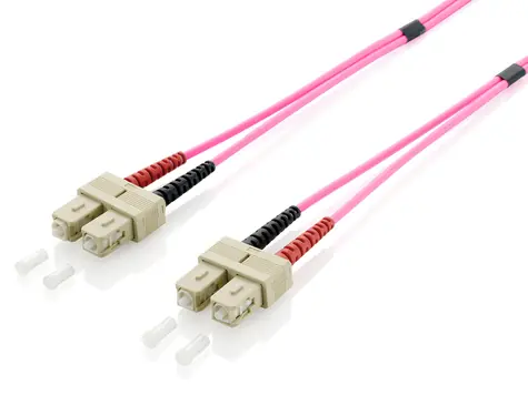Equip SC-SC OM4 15 m / Patchkabel / Multimode / Duplex / lila
