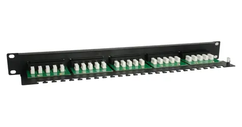 Equip: 25 Ports Cat3 / Patchpanel / RJ-45 / UTP / ISDN / 1 HE / 19"