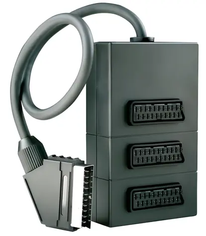 Schwaiger SCART-Splitter 3x schwarz / Splitter / 1x SCART-Eingang / 3x SCART-Ausgang