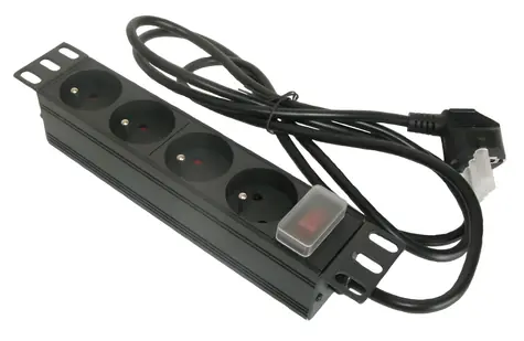Xtendlan 10"-Verteilerfeld 4x230V / ČSN / Schalter / Kabel 1,8 m