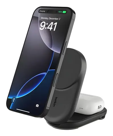 Belkin BOOST CHARGE PRO Qi2 schwarz / Kabelloses, faltbares 2-in-1-Ladegerät / magnetisch / 25 W