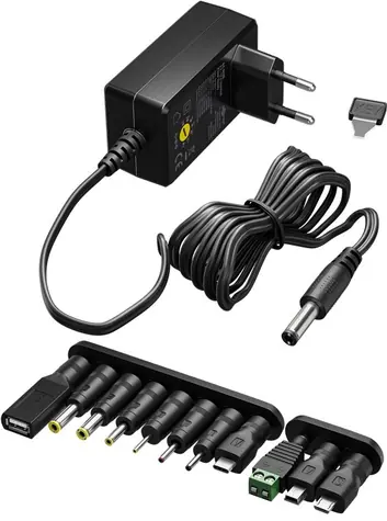 Goobay Universal-Netzteil 5-15V weiß / Netzadapter / max. 36W / 2,4A