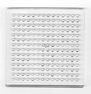 PLAYBOX Bügelperlen-Pad, quadratisch / Transparent / 7,5 × 7,5 cm