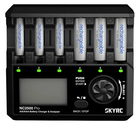 SkyRC NC2500 Pro / Ladegerät / AA/AAA / NiMH/NiCd / 6 Kanäle / USB QC3.0
