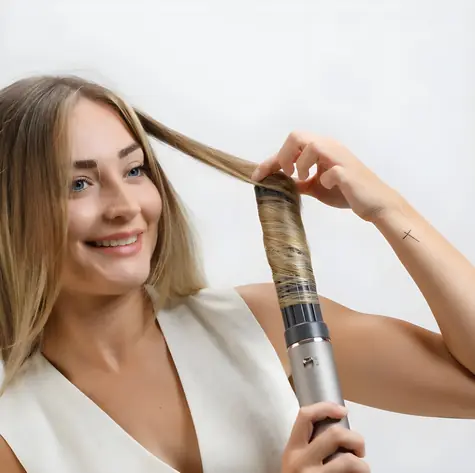 Taurus Airwave Digital Pro silber / Haarstyler / 1300 W / 12 Geschwindigkeitsstufen / Austauschbare Aufsätze