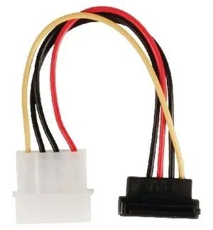 Valueline VLCP73510V015 / Netzteil / 15-polige SATA-Buchse / Abgewinkelt 270°