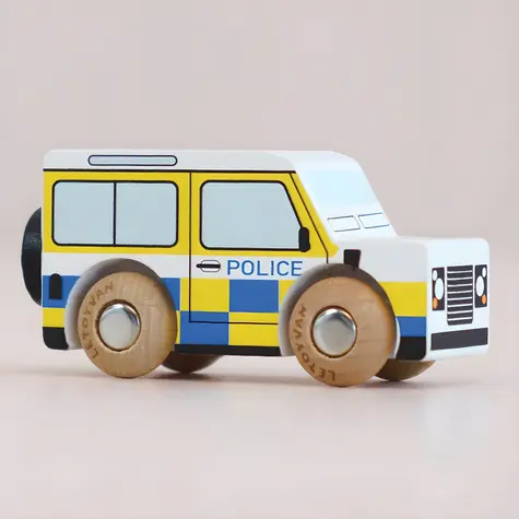 Le Toy Van Polizeiauto aus Holz Bobby / ab 2 Jahren