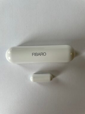 Fibaro Sensor 2 für Fenster und Türen weiß / Bluetooth / kompatibel mit Apple HomeKit