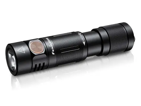 Fenix E05R / Schlüssellicht / 400 lm / Nachleuchten 64 m / 320 mAh / IP68
