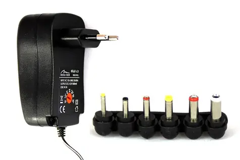 Media-Tech TABLET Universal POWER ADAPTER Netzteil für Tablets / 110-240V / 3-12V / 1000mA / 6 Anschlüsse