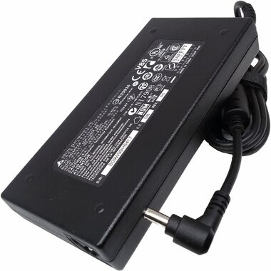 MSI Netzteil 135W 19,5V / für MSI: GF75 Thin 8RC & GF75 Thin 8RD & GF75 Thin 9RC / inkl. Netzkabel