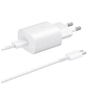 Samsung EP-TA800EWE 25W-Adapter + USB-C-Kabel (Bulk) weiß / USB-C-Ladegerät / 25W / Mit Kabel  