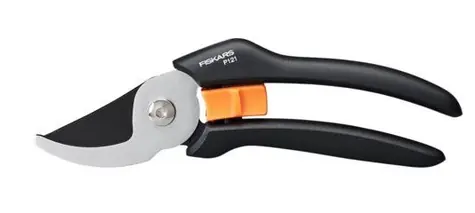 Fiskars P121 SOLID Doppelklingen-Gartenschere