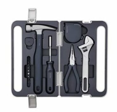 Hoto Haushaltswerkzeug-Set/Schraubendreher, Hammer, Spaltzange, Schraubenschlüssel und Maßband, 3M