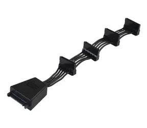 Kabel und Adapter